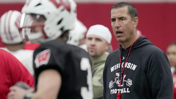 Wisconsin head coach Luke Fickell watches quarterback Carter Smith (3) during spring football practice Thursday, April 3, 2025 in Madison, Wisconsin. Mark Hoffman/Milwaukee Journal Sentinel