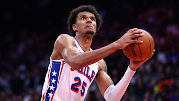 Philadelphia 76ers v New York Knicks