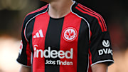 Eintracht Frankfurt verlängert mit Indeed