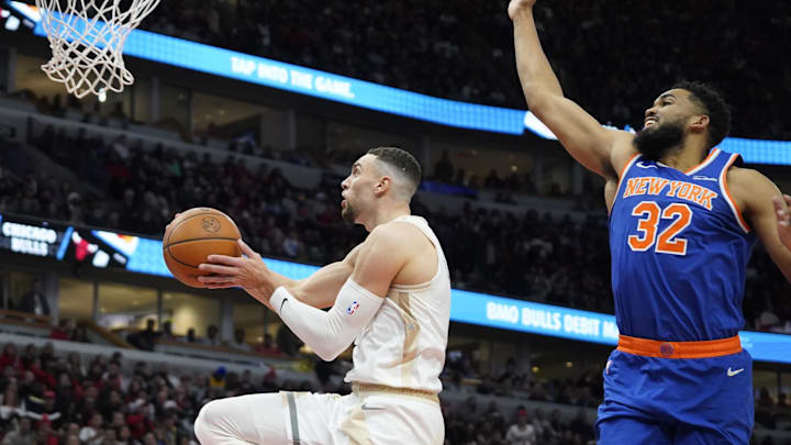 Jan 4, 2025; Chicago, Illinois, USA; Chicago Bulls guard Zach LaVine (8) shoots the ball against New York Knicks center Karl-Anthony Towns (32) during the first quarter at United Center. Mandatory Credit: David Banks-Imagn Images Jan 4, 2025; Chicago, Illinois, USA; Chicago Bulls guard Zach LaVine (8) shoots the ball against New York Knicks center Karl-Anthony Towns (32) during the first quarter at United Center. Mandatory Credit: David Banks-Imagn Images