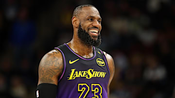 Los Angeles Lakers v Minnesota Timberwolves