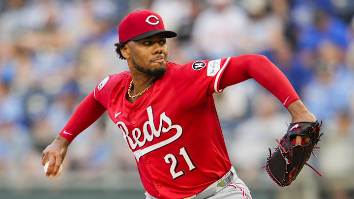 May 28, 2025; Kansas City, Missouri, USA; Cincinnati Reds starting pitcher Hunter Greene (21) pitches during the first inning against the Kansas City Royals at Kauffman Stadium. Mandatory Credit: Jay Biggerstaff-Imagn Images
