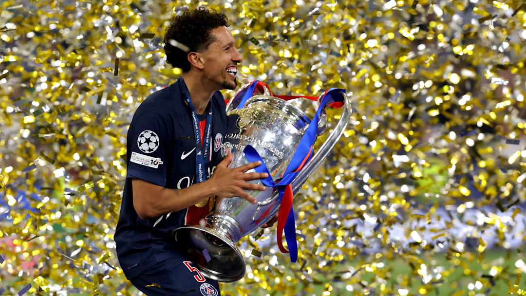El Paris Saint-Germain tendrá uniforme inspirado en la Torre Eiffel El Paris Saint-Germain tendrá uniforme inspirado en la Torre Eiffel