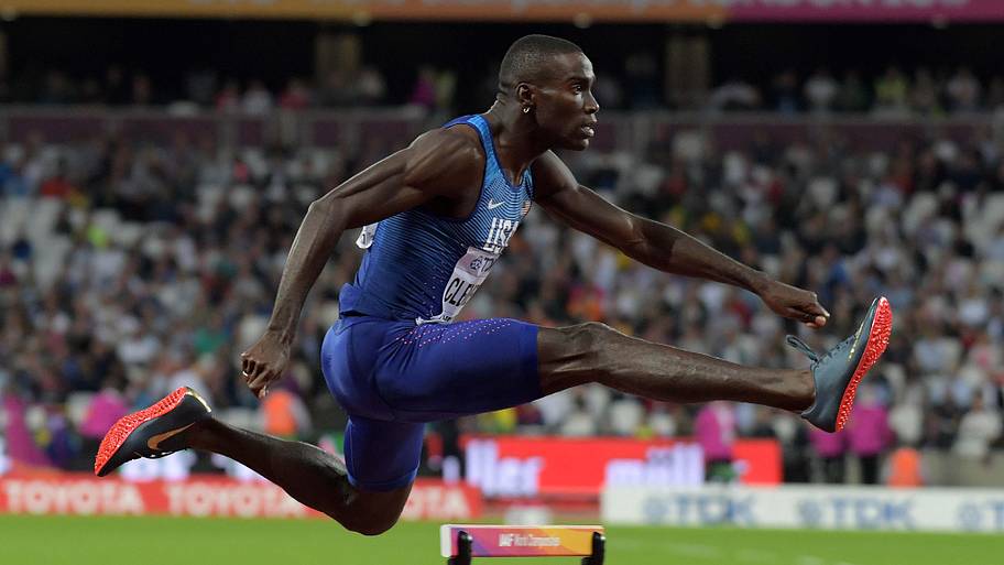 Kerron Clement wins a 400m hurdles semifinal in 48.35 during the IAAF World Championships.