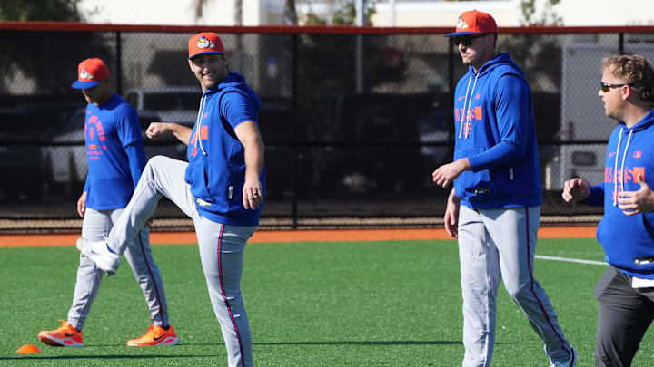 Feb 12, 2026; Port St. Lucie, FL, USA;  New York Mets pitchers warm-up during spring training. Mandatory Credit: Jim Rassol-Imagn Images