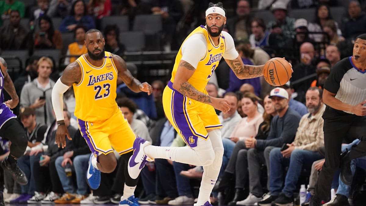 Lakers Blockbuster 3-Team Trade Proposal Reunites LeBron James and Anthony  Davis