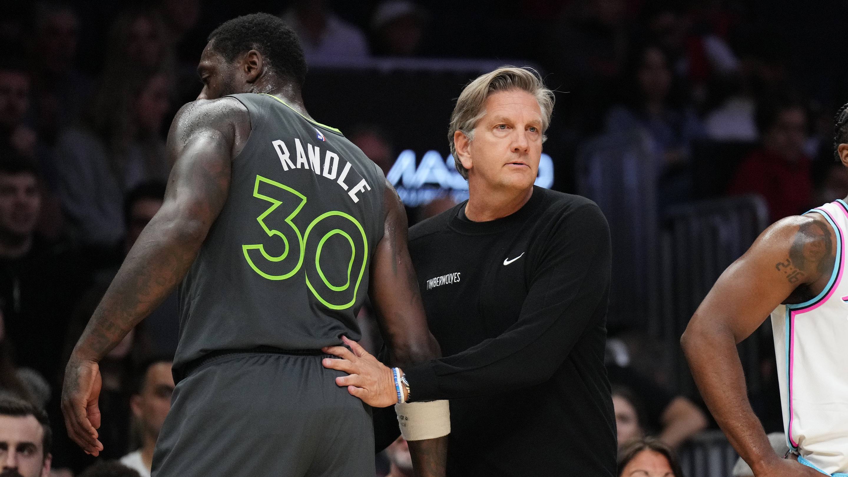 Timberwolves Coach Chris Finch Comes to Defense of Nets' Julius Randle