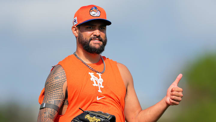 Feb 15, 2025; Port St. Lucie, FL, USA; New York Mets starting pitcher Sean Manaea (59) reacts during a spring training workout at Clover Park. Mandatory Credit: Sam Navarro-Imagn Images