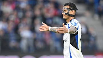 Davie Selke und der HSV liegen noch auseinander