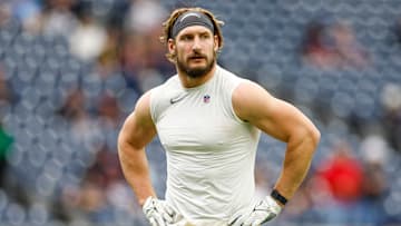 Joey Bosa firmó con los Buffalo Bills 