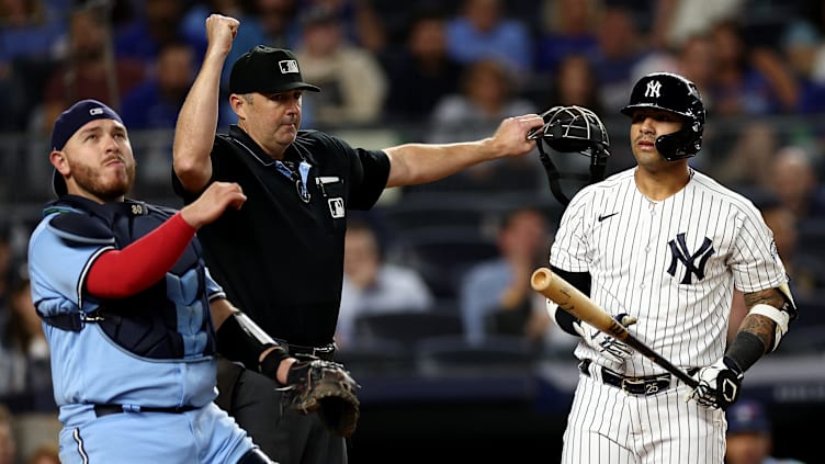 Toronto Blue Jays v New York Yankees