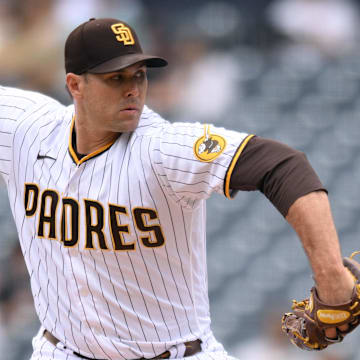 Craig Stammen, not far removed from his playing days, will manage the Padres in 2026.
