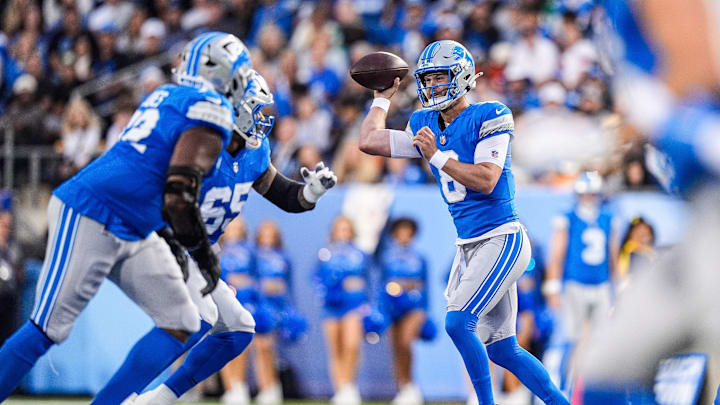 Detroit Lions quarterback Kyle Allen (8) makes a pass against LA Chargers during the first half of the Hall of Fame Game at Tom Benson Hall of Fame Stadium in Canton, Ohio on Thursday, July 31, 2025.
