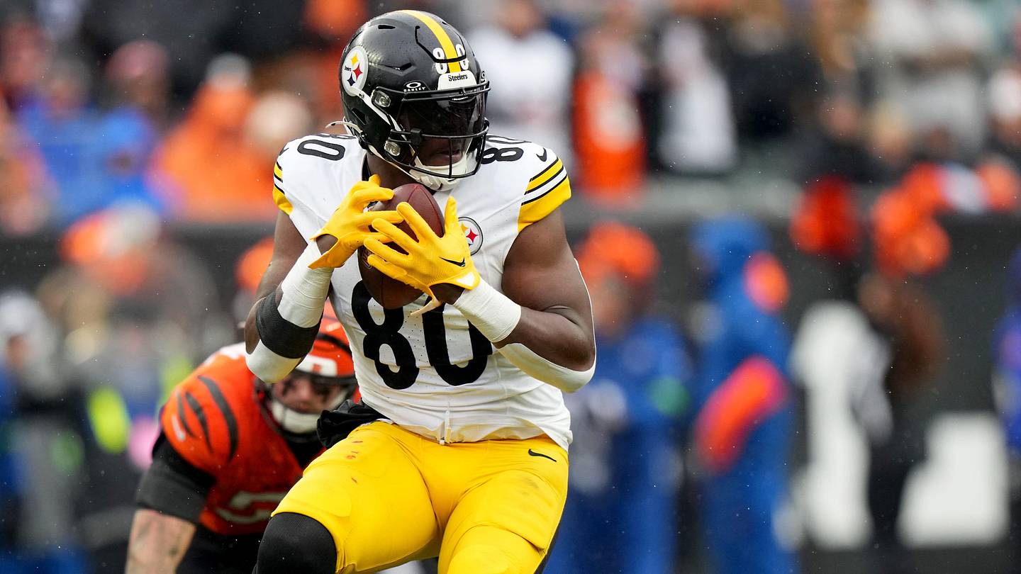 Darnell Washington Really Impressing Pittsburgh Steelers QB
