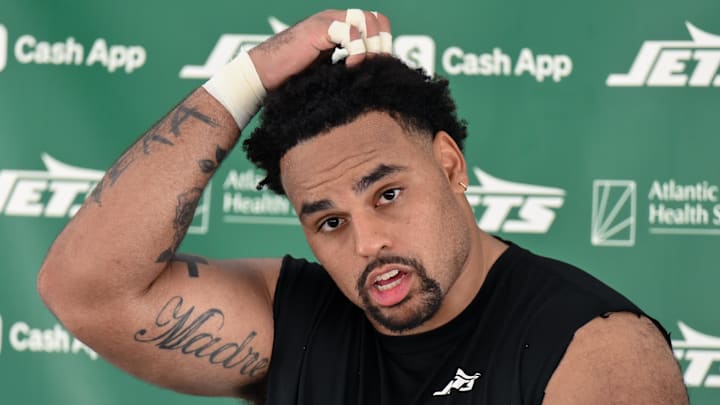 New York Jets guard Alijah Vera-Tucker