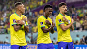 Raphinha e Vinícius Jr serão titulares