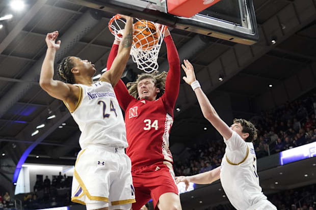 Feb 16, 2025; Evanston, Illinois, USA; Nebraska Cornhuskers center Braxton Meah (34) dunks the ball on Northwestern Wildcats 