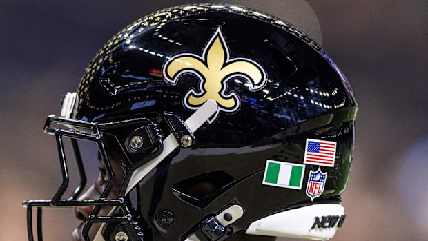 New Orleans Saints helmet