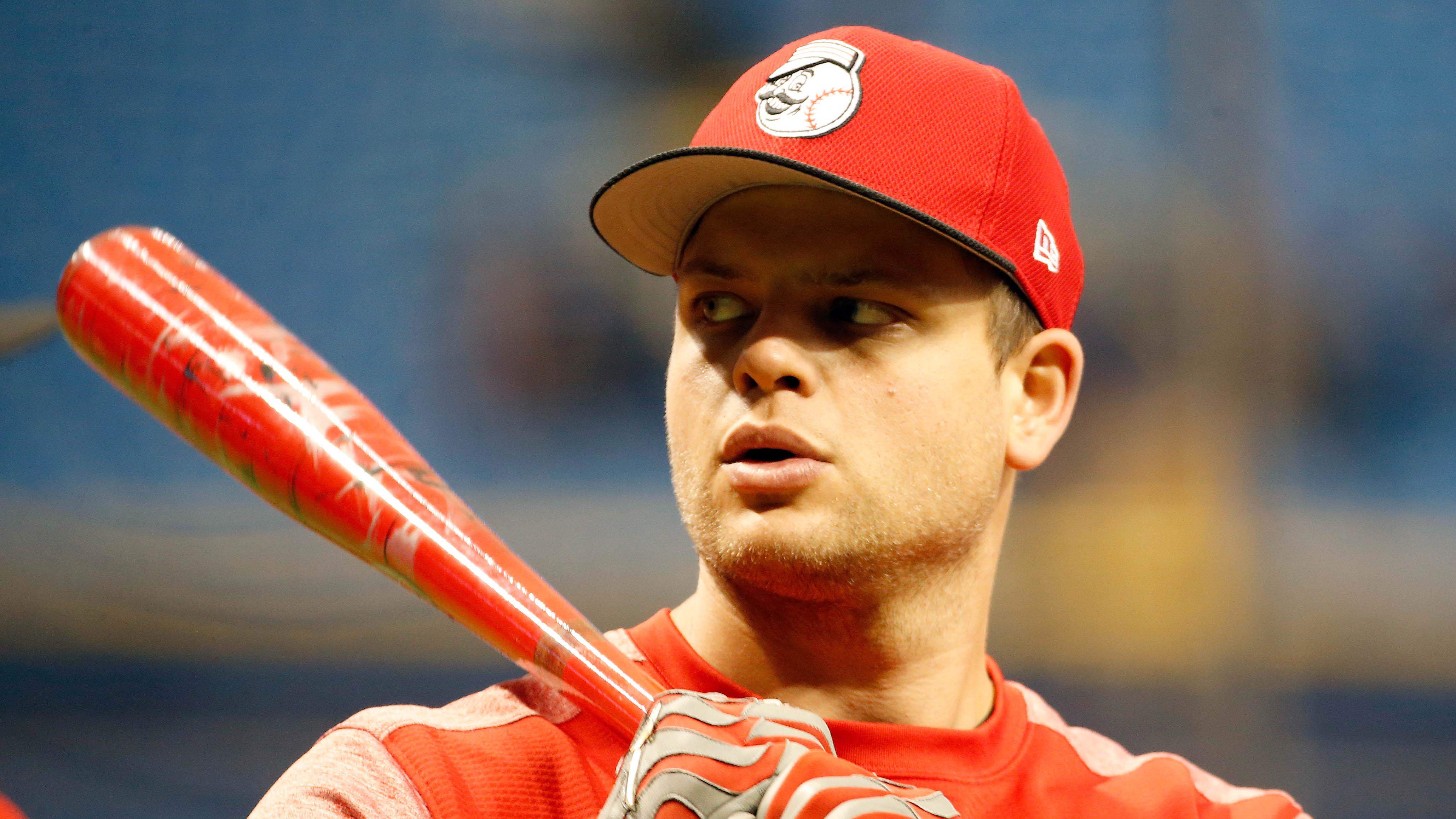 Reds must accept Devin Mesoraco's offer after 2024 season has Cincy in  familiar spot