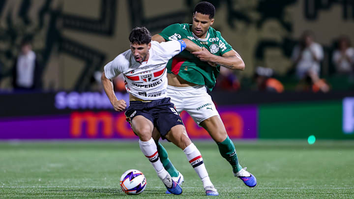 Calleri marcou na última vez que enfrentou o Palmeiras