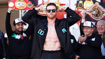 "Canelo" Álvarez protagonizó varias peleas públicas con Conor McGregor