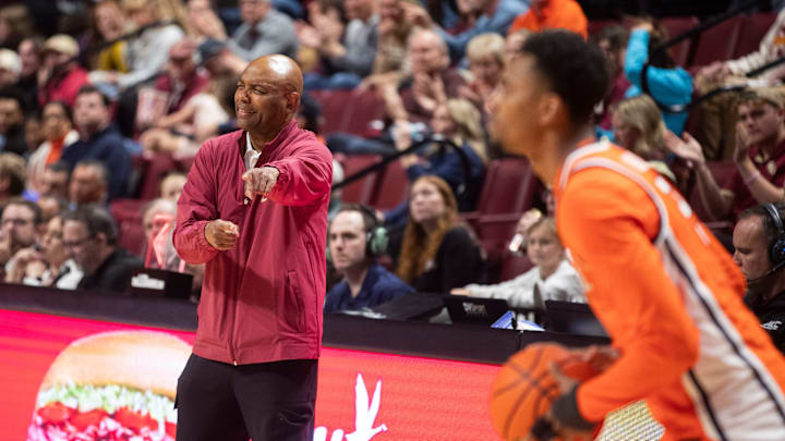 FSU men's basketball head coach Leonard Hamilton coaches as Florida State takes on Syracuse University at the Donald Tucker Civic Center Saturday, Jan. 4, 2024.