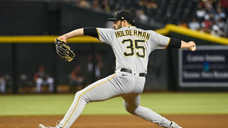 Pittsburgh Pirates v Arizona Diamondbacks