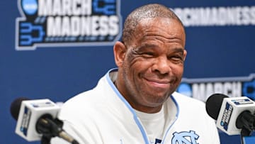 North Carolina Tar Heels head coach Hubert Davis