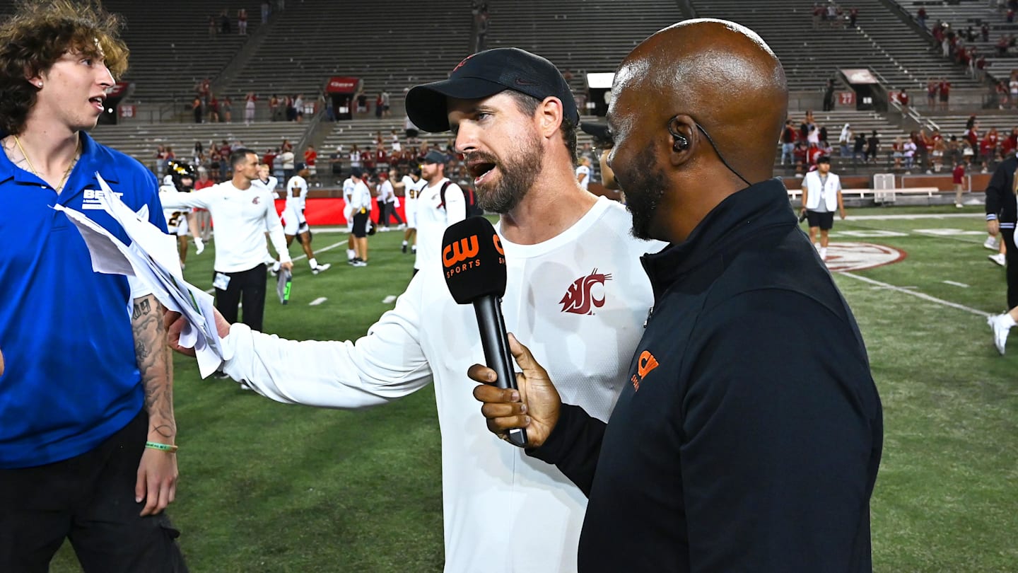 How Jimmy Rogers is Encouraging Continued Growth From His Washington State Team