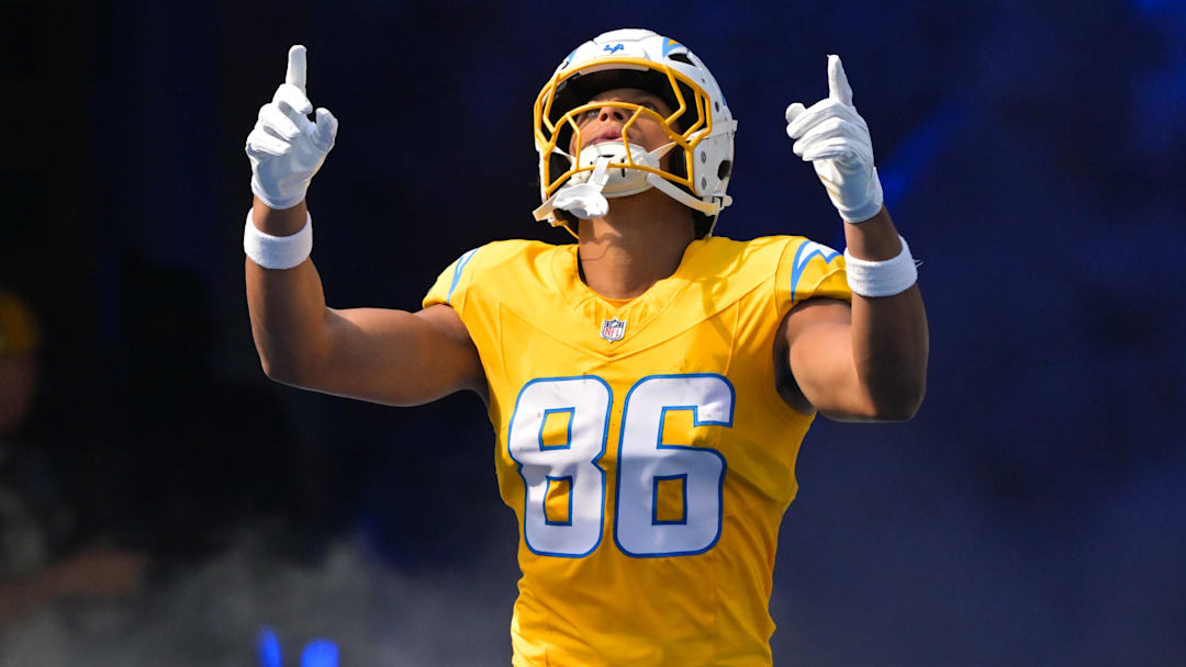 Chargers TE Oronde Gadsden II