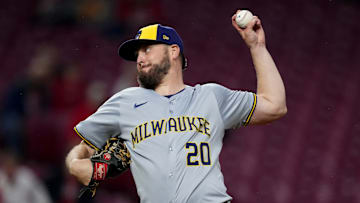 Milwaukee Brewers v Cincinnati Reds
