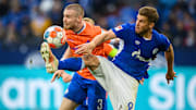 Simon Terodde fällt bei S04 wohl nicht nur heute aus!