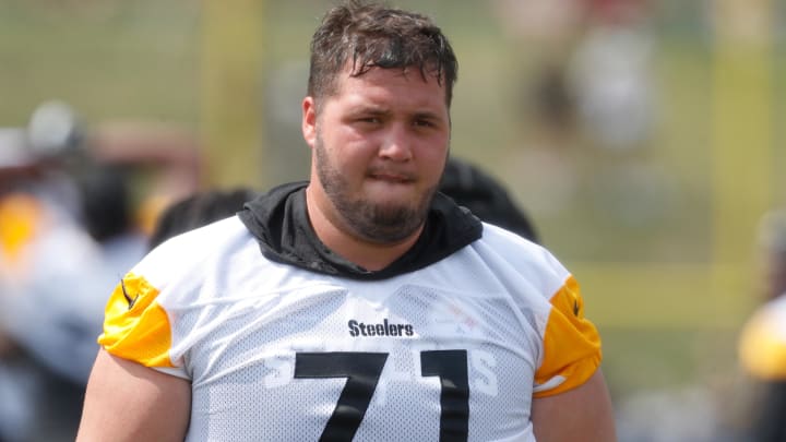 Jul 27, 2023; Latrobe, PA, USA;  Pittsburgh Steelers guard Nate Herbig (71) participates in drills during training camp at Saint Vincent College. Mandatory Credit: Charles LeClaire-USA TODAY Sports