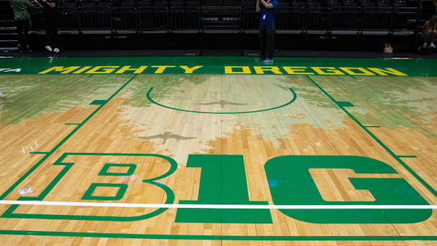 At Big10 logo on the volleyball court at Matthew Knight Arena at the University of Oregon.