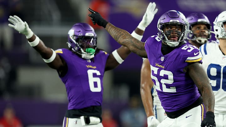 Minnesota Vikings LB Brian Asamoah II, Jihad Ward