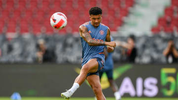 Jadon Sancho resmi kembali berlatih dengan Manchester United setelah mengadakan pertemuan positif dengan Erik ten Hag.