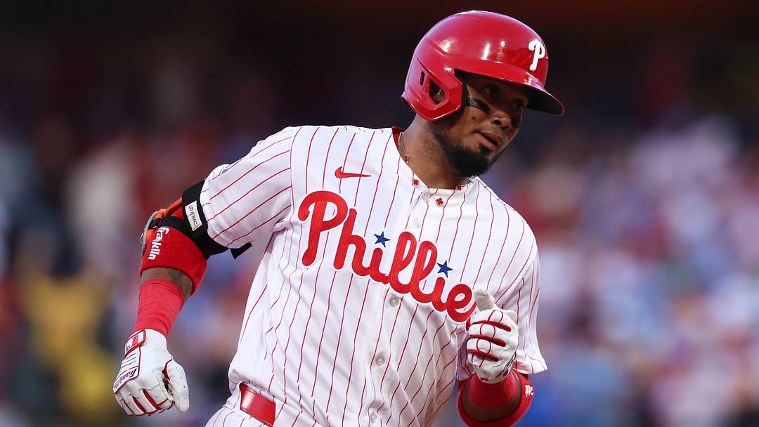Aug 5, 2026; Philadelphia, Pennsylvania, USA; Philadelphia Phillies second baseman Luis Arraez (4) runs the bases on a home run during the second inning against the Washington Nationals at Citizens Bank Park. Mandatory Credit: Bill Streicher-Imagn Images