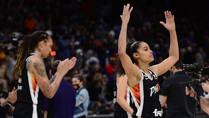 Oct 13, 2021; Phoenix, Arizona, USA; Phoenix Mercury center Brittney Griner (42) and guard Skylar Diggins-Smith (4) celebrate after defeating the Chicago Sky in game two of the 2021 WNBA Finals at Footprint Center. Mandatory Credit: Joe Camporeale-Imagn Images Oct 13, 2021; Phoenix, Arizona, USA; Phoenix Mercury center Brittney Griner (42) and guard Skylar Diggins-Smith (4) celebrate after defeating the Chicago Sky in game two of the 2021 WNBA Finals at Footprint Center. Mandatory Credit: Joe Camporeale-Imagn Images
