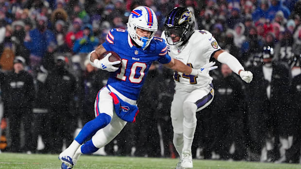 Buffalo signed Shakir to a four-year extension. 