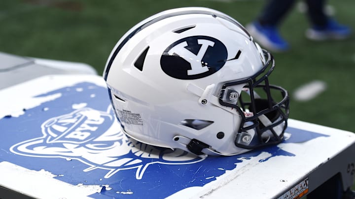 Oct 23, 2021; Pullman, Washington, USA; Brigham Young Cougars helmet sits during a game against the Washington State Cougars in the second half at Gesa Field at Martin Stadium. BYU won 21-19. Mandatory Credit: James Snook-Imagn Images Oct 23, 2021; Pullman, Washington, USA; Brigham Young Cougars helmet sits during a game against the Washington State Cougars in the second half at Gesa Field at Martin Stadium. BYU won 21-19. Mandatory Credit: James Snook-Imagn Images