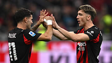 Alexis Saelemaekers e Christian Pulisic