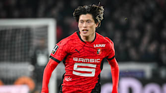 February 16, 2025, Rennes, France, France: Kyogo FURUHASHI of Rennes during the Ligue 1 match between Stade Rennais (Rennes) and Lille OSC (LOSC) at Roazhon Park on February 16, 2025 in Rennes, France. Rennes France - ZUMAm308 20250216_zsp_m308_101 Copyright: xMatthieuxMirvillex
