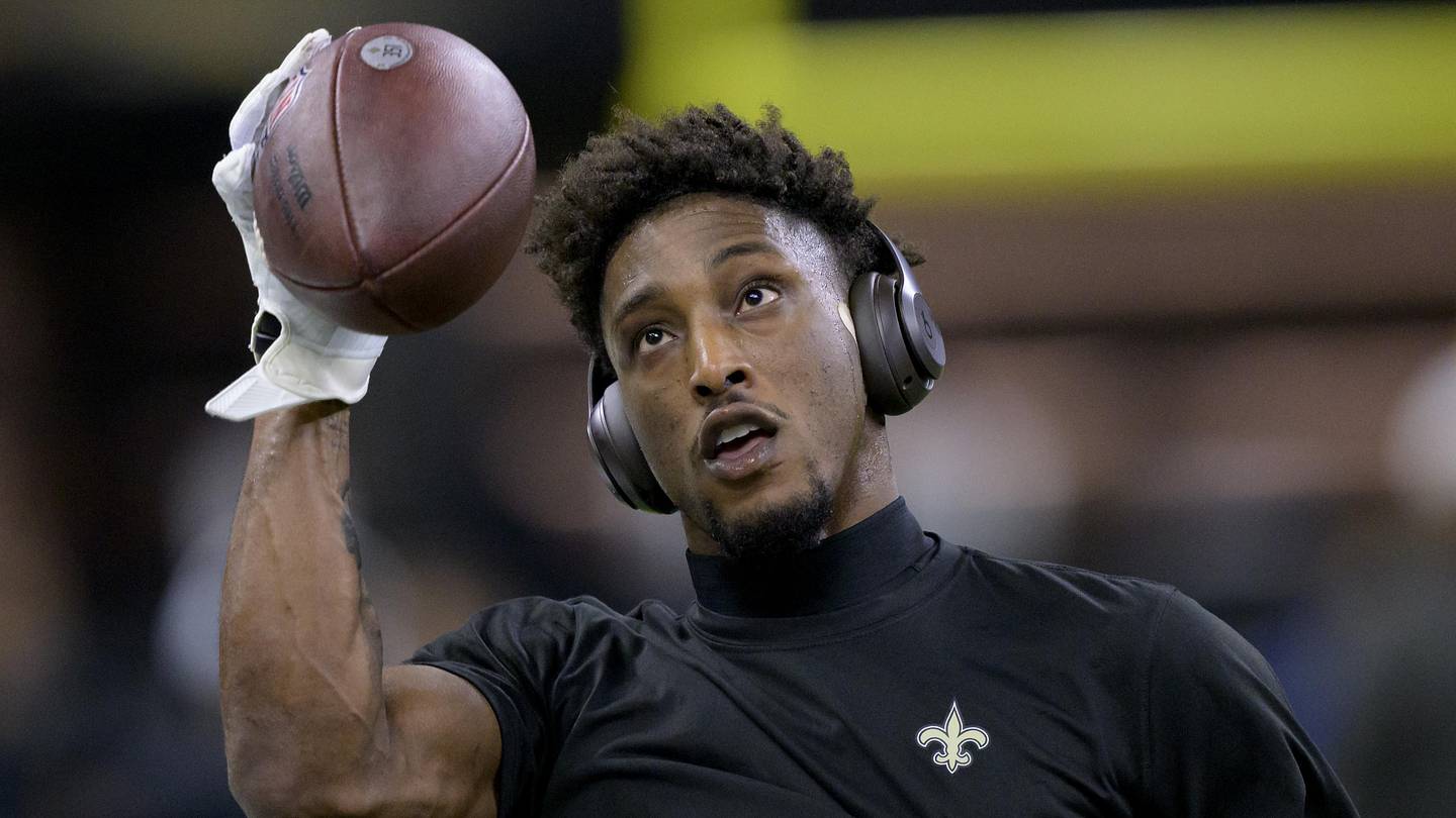 3 Free Agent Wide Receivers the Eagles Can Target After DeVante Parker Retirement - Vimarsana News
