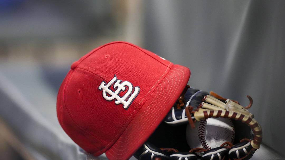 Sep 17, 2018; Atlanta, GA, USA; Detailed view of a St. Louis Cardinals hat and glove in the dugout against the Atlanta Braves in the first inning at SunTrust Park. Mandatory Credit: Brett Davis-Imagn Images Sep 17, 2018; Atlanta, GA, USA; Detailed view of a St. Louis Cardinals hat and glove in the dugout against the Atlanta Braves in the first inning at SunTrust Park. Mandatory Credit: Brett Davis-Imagn Images