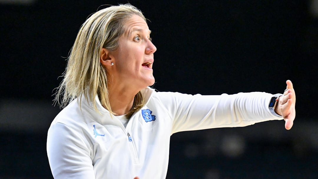 Jan 16, 2022; South Bend, Indiana, USA; North Carolina Tar Heels head coach Courtney Banghart instructs her players in the first half against the Notre Dame Fighting Irish at the Purcell Pavilion. Mandatory Credit: Matt Cashore-Imagn Images