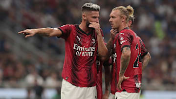 Olivier Giroud, Simon Kjaer