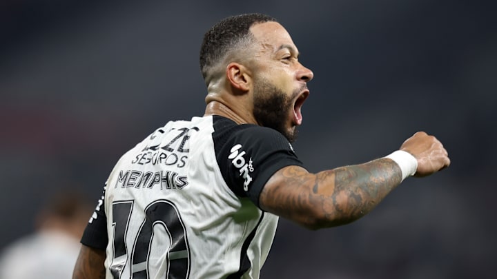 Depay se reencontrou com boa fase no Corinthians Depay se reencontrou com boa fase no Corinthians
