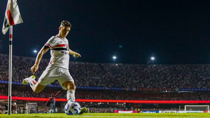 Jogador está em recuperação de lesão na panturrilha