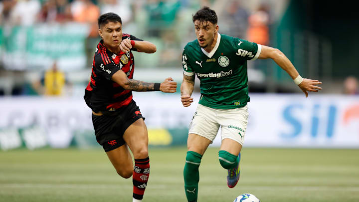 Palmeiras segue encontrando dificuldades contra o Flamengo Palmeiras segue encontrando dificuldades contra o Flamengo