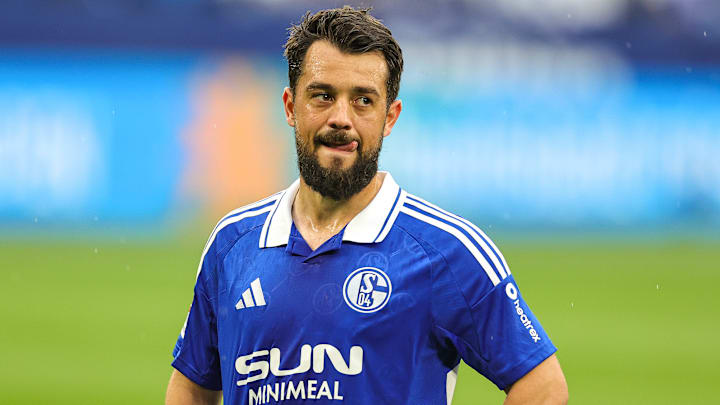 Amin Younes steht noch bis zum kommenden Sommer bei Schalke 04 unter Vertrag. Amin Younes steht noch bis zum kommenden Sommer bei Schalke 04 unter Vertrag.